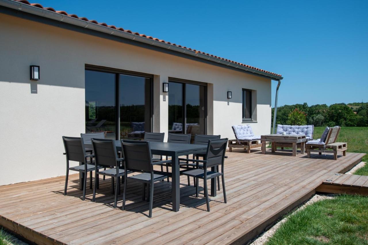 La Villa Face Au Lac Saramon Екстериор снимка